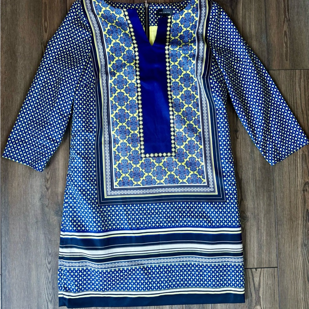 The Limited Blue Scarf lined Sheath Dress with V-Neck and 3/4 Sleeves Vintage